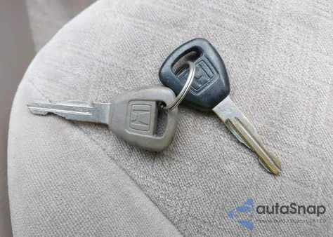 2001 Honda Civic Lx z USA, uszkodzony, nr VIN 1HGEM22521L116221